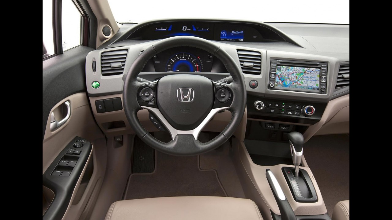 Já? Honda acelera reestilização do Novo Civic 2012 nos Estados Unidos