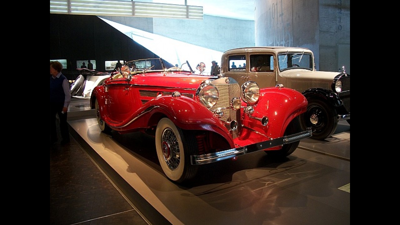 CARPLACE na Alemanha: Conheça o Museu da Mercedes-Benz