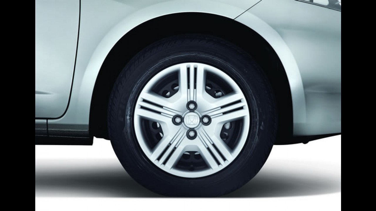 Honda lança Fit DX com airbags por R$ 51.800