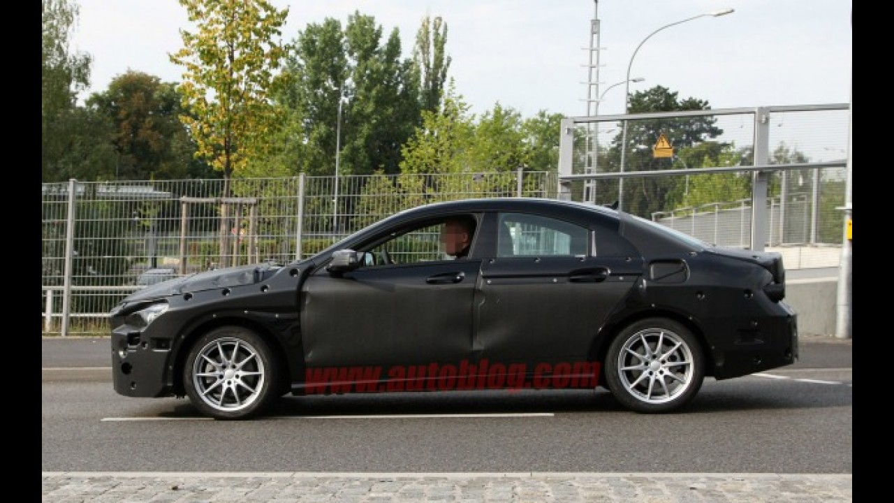 Futuro Mercedes CLC chega no 1º semestre de 2012