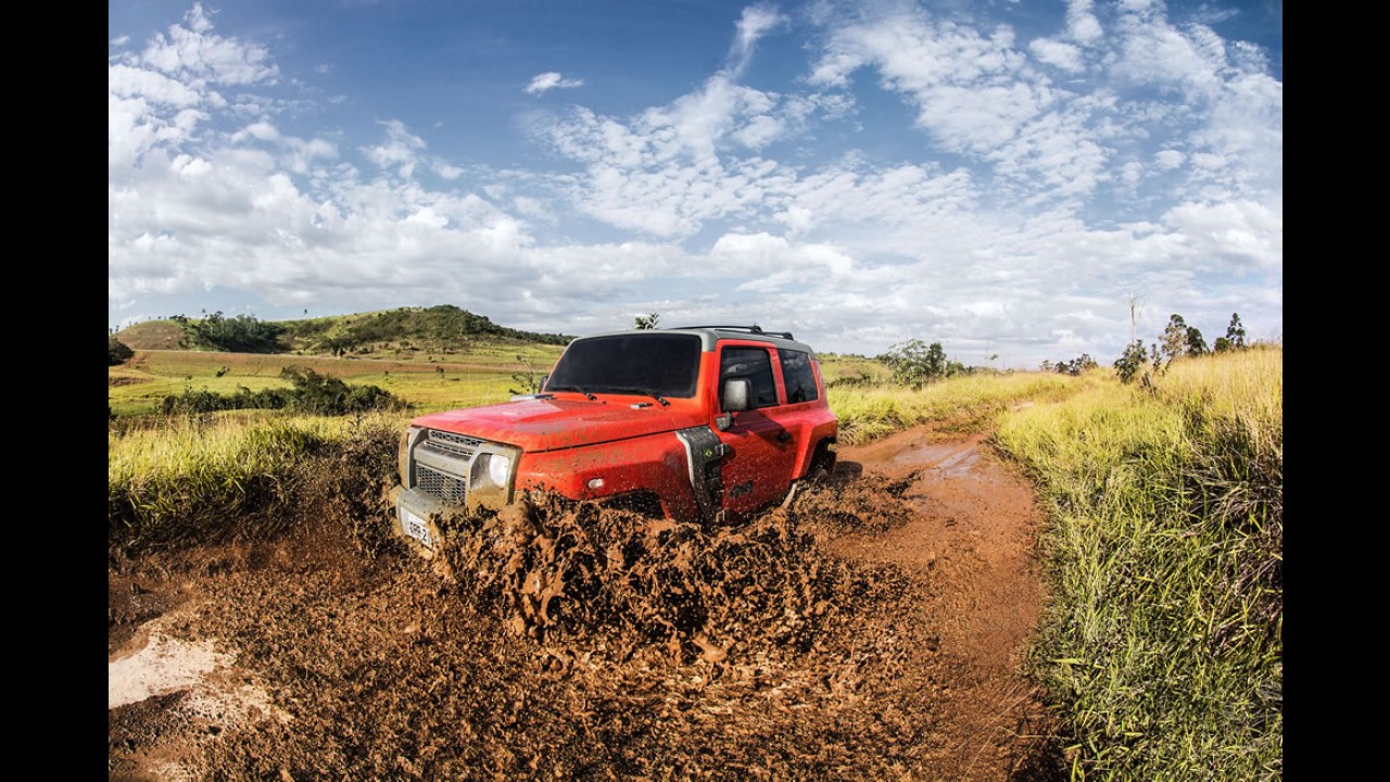 Avaliação off-road: novo Troller T4 é bicho do mato, da areia, da lama...