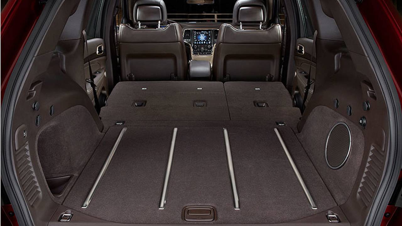 2014 Jeep Grand Cherokee interior