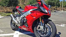 Review: Aprilia RSV4 R