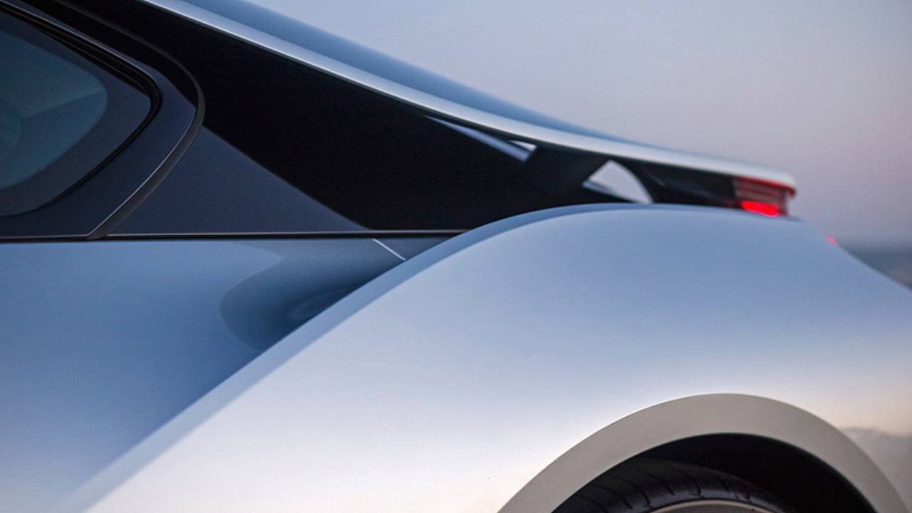 Meet the Laser Equipped Electric Car of the Future! The 2015 BMW i8 - GuzControl