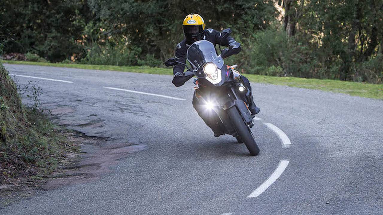 2017 KTM 1090 Adventure – First Ride