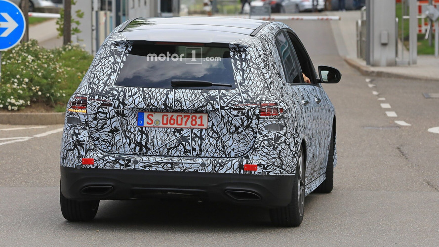 2019 Mercedes B-Class spy photo