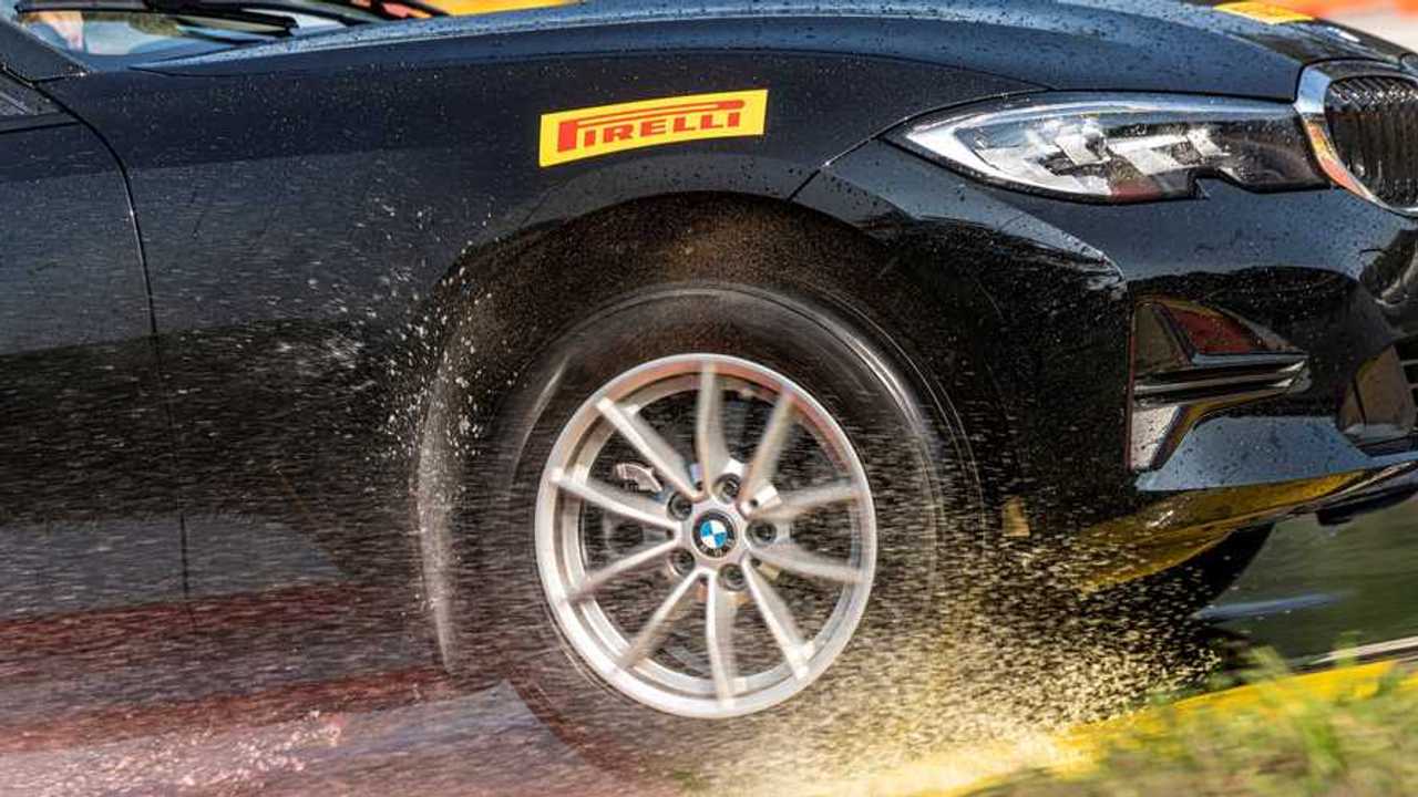 Pirelli ıslak zemin