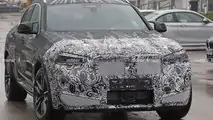 2022 BMW X4 M Spy Foto vorne