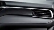 Toyota Camry facelift pour l'Europe (intérieur)