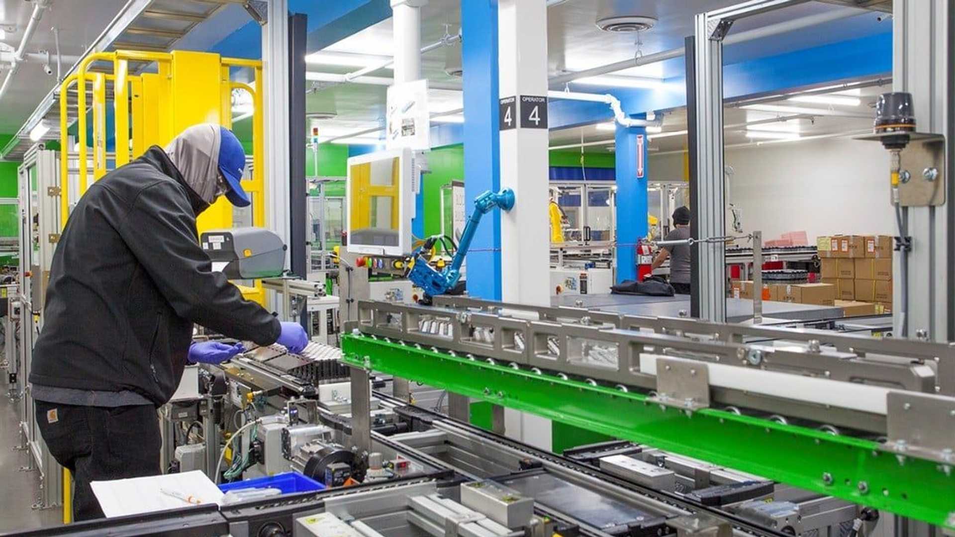 Proterra Opens EV Battery Manufacturing Facility In California
