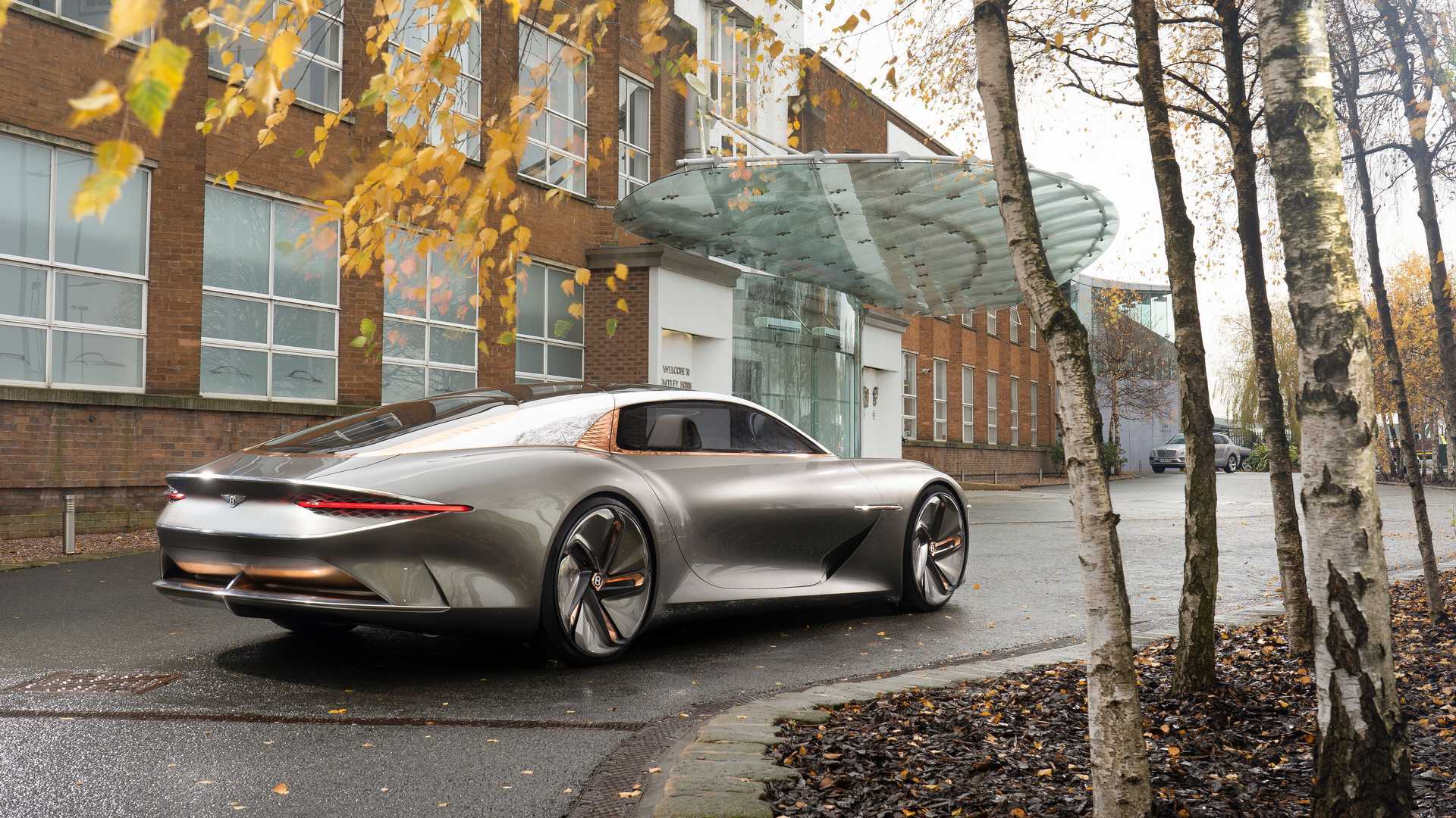 Bentley, 2030'a kadar tamamen elektrikli olacak