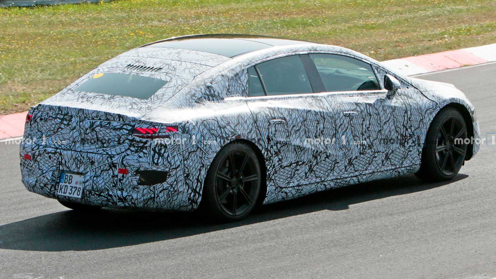 2022-mercedes-eqs-spy-photo.jpg