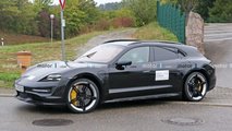 Porsche Taycan Cross Turismo casus fotoğraf