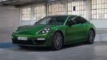 2021 Porsche Panamera 4S Front 3/4