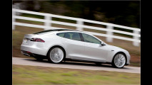 Tesla Model S startet