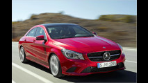 Mercedes stockt auf