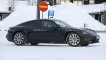 2024 Porsche Taycan facelift spy photo