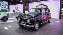 Renault 4 Retrofit Elektro-Umbau auf der Retromobile 2023 in Paris