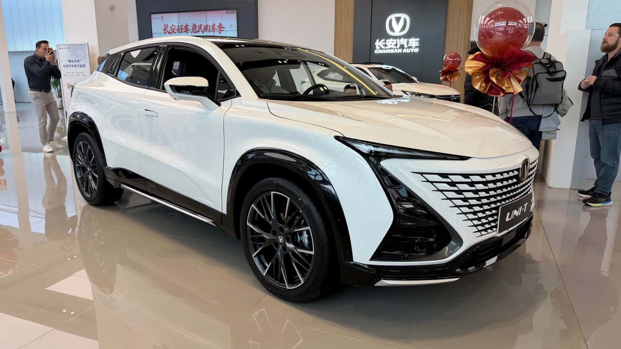 Caoa Changan vai abrir 50 lojas no Brasil em 2026 e terá SUV híbrido