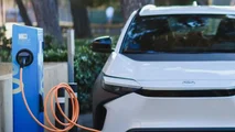 Le colonnine di ricarica per auto elettriche di Powy
