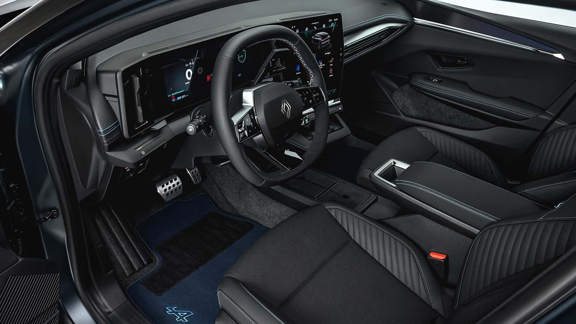 https://cdn.motor1.com/images/mgl/Ak3GxL/s1/renault-megane-e-tech-2026.jpg