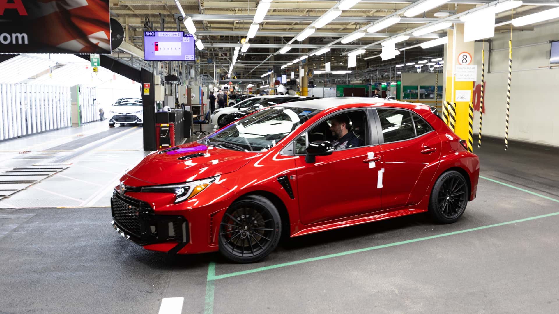 https://cdn.motor1.com/images/mgl/Ak3ZL6/s1/toyota-uk-production.jpg