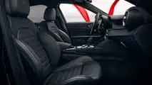 Alfa Romeo Giulia con Carbon-Performance-Paket (2026)