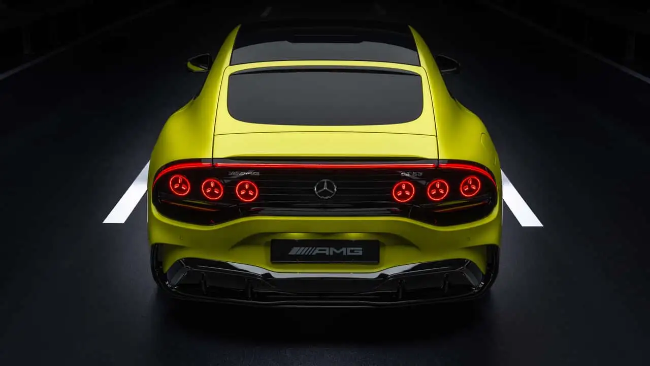 https://cdn.motor1.com/images/mgl/Ak3qr6/s3/mercedes-amg-gt-4-door.webp