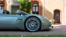 Pirelli Cyber Tyre: 1.500 km con Pagani Utopia Roadster