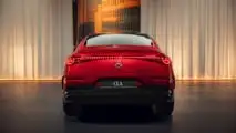 Mercedes CLA (2025) mit EQ-Technologie in Rot