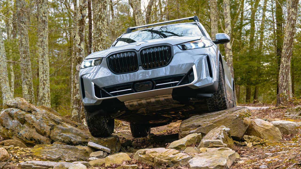 2025 BMW X5 With Off-Road Package Review - Exterior 7