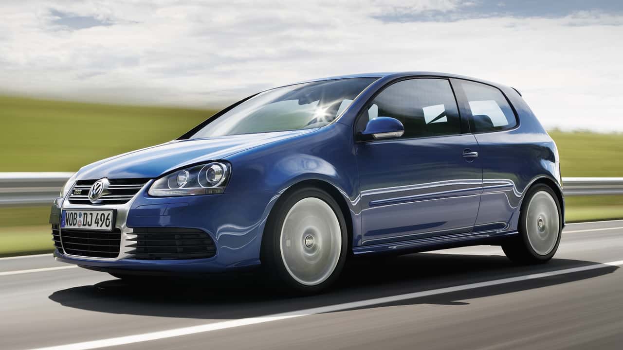 Volkswagen Golf R32