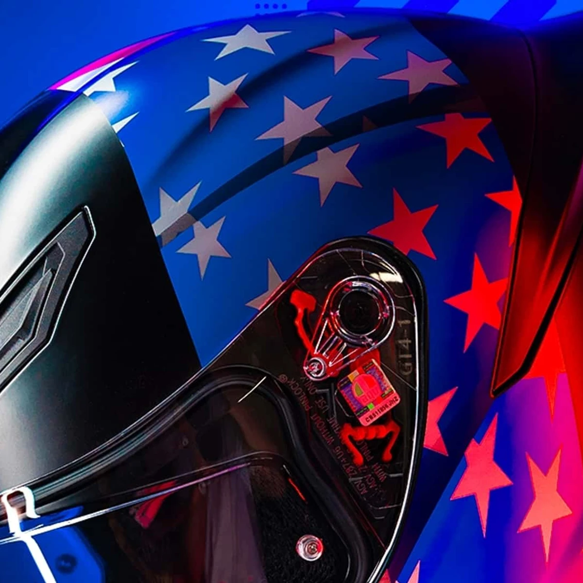 american made motorcycle helmets Harley Full face Shoei Flag It features an impact absorbent multi Full brim Hydro dipped Trump