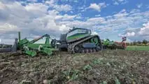 Jeremy Clarkson compra il robot AgBot T2 per la Clarkson's Farm