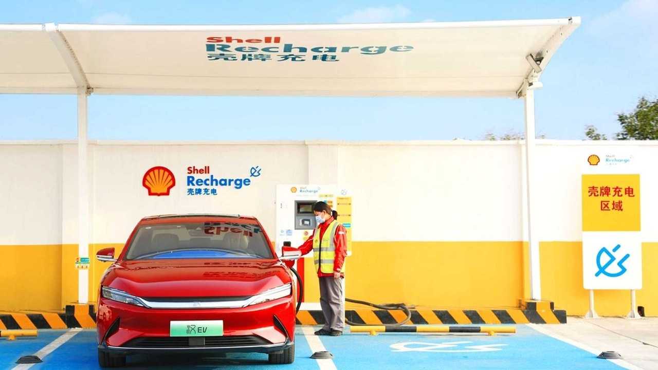 BYD recarga carros eletricos