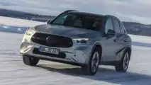 Mercedes GLC (2022) als Prototyp bei der Wintererprobung
