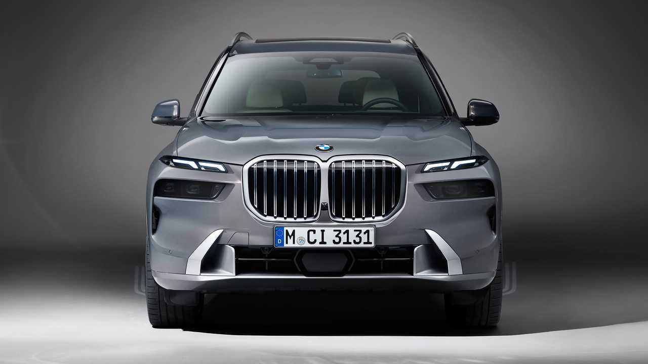 BMW X7 (2022)