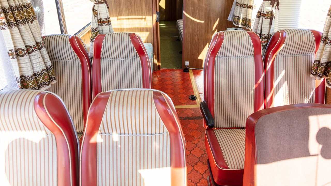Il Mercedes-Benz O321H 1961 trasformato in Motorhome
