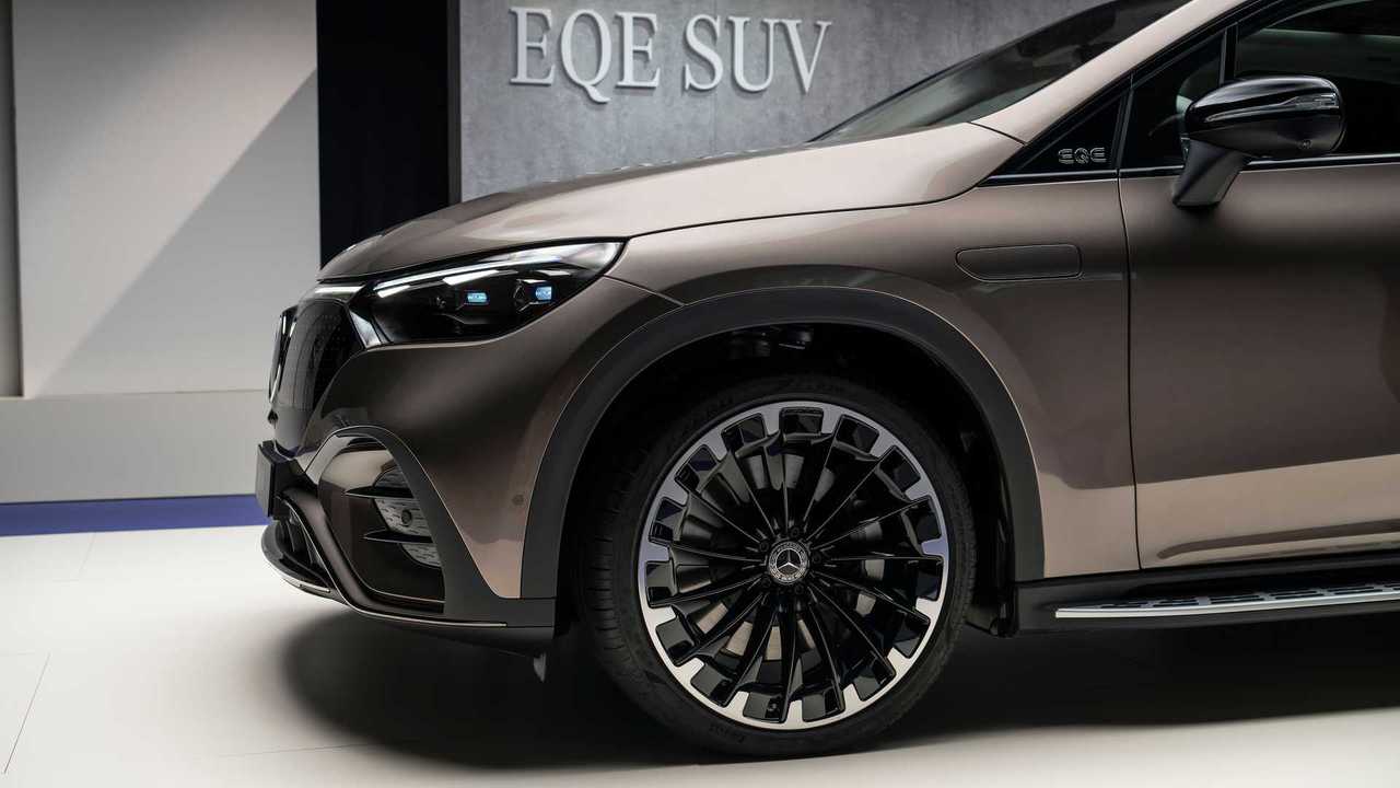 2023 Mercedes-Benz EQE SUV