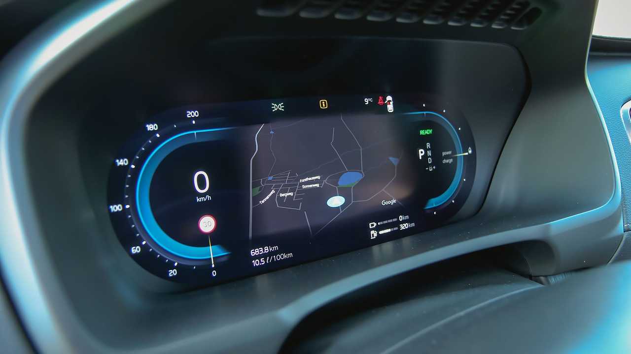 Volvo XC90 T8 AWD Plug-in Hybrid (2022) im Test