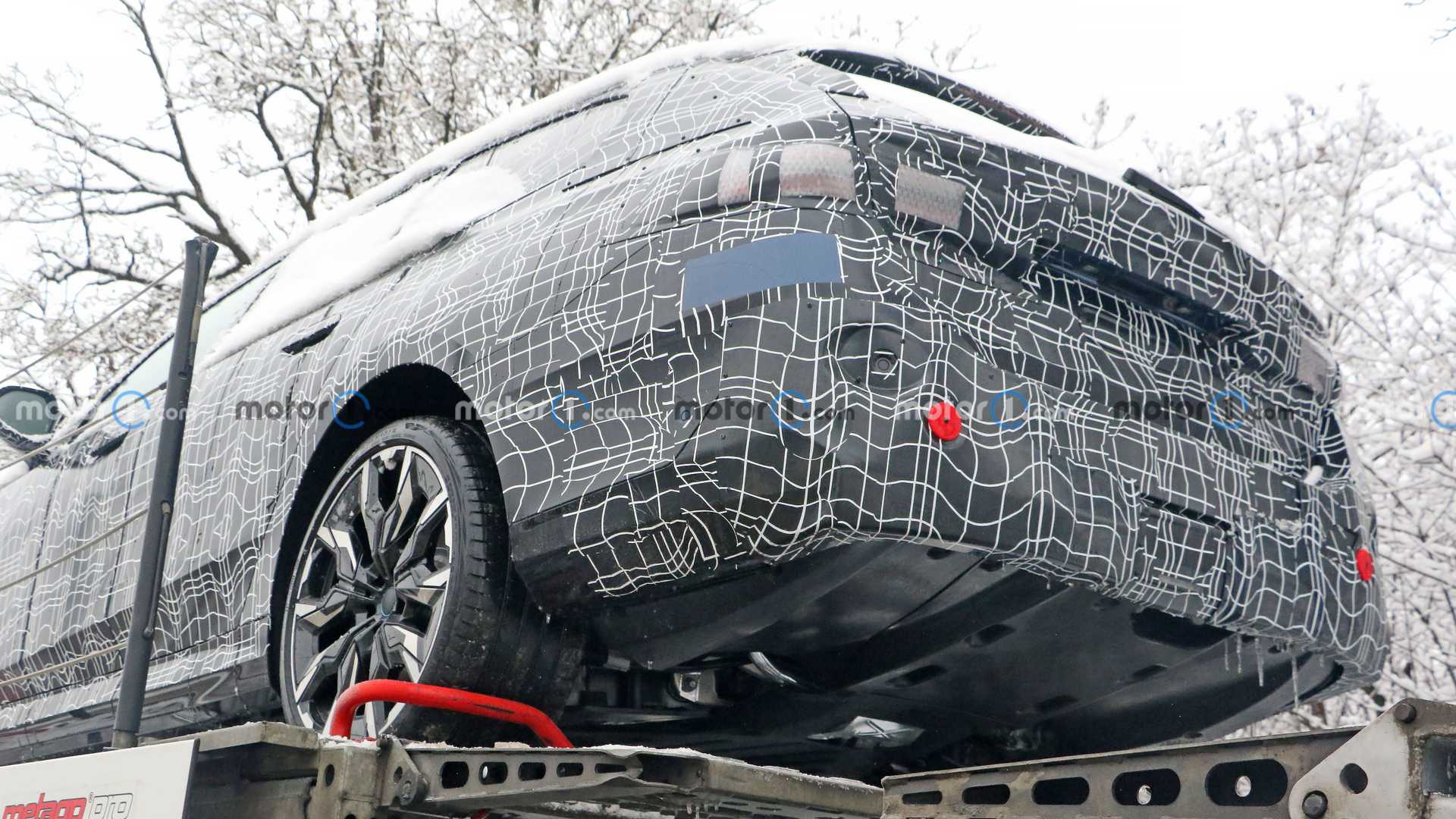 bmw-i5-touring-new-spy-photo.jpg