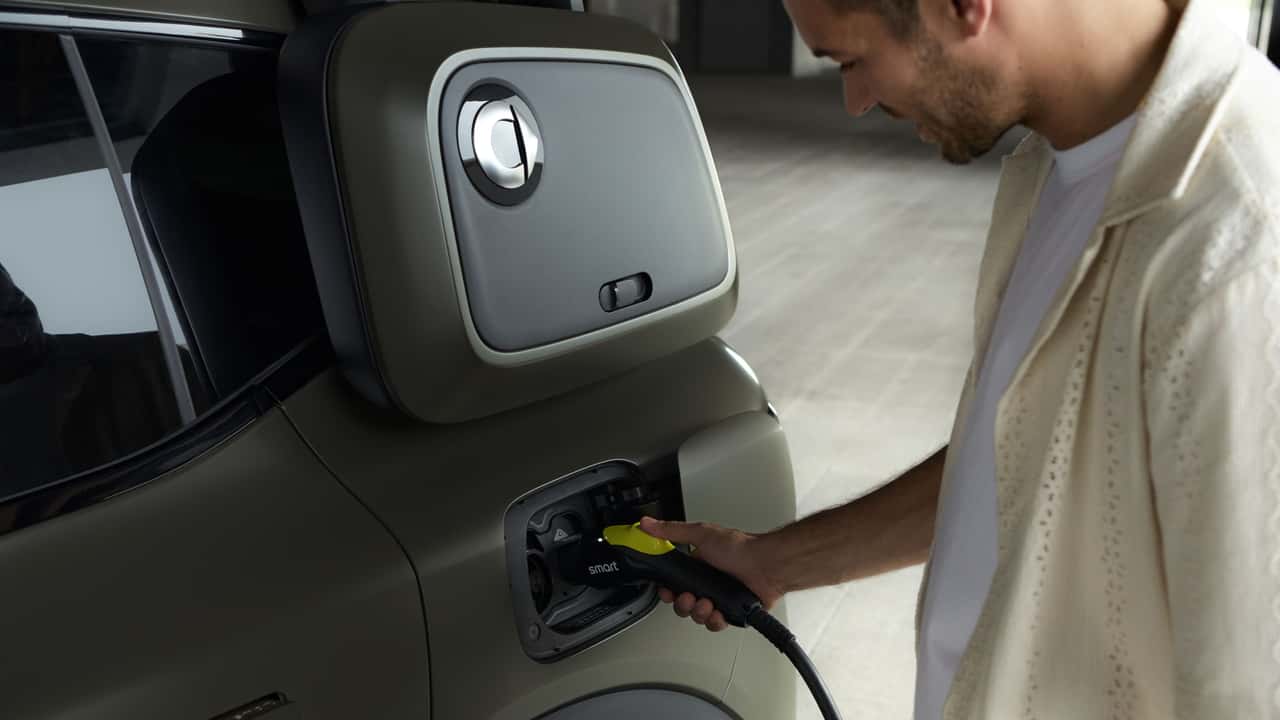 I giovani e l'auto elettrica