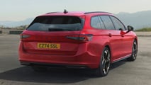 2025 Skoda Superb SportLine (UK-spec)