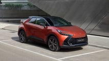 Toyota C-HR 2025 Lounge Hero