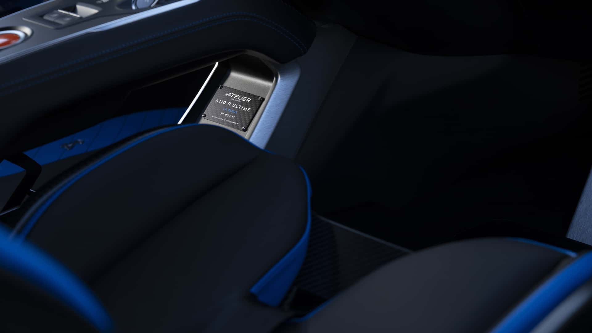 https://cdn.motor1.com/images/mgl/AkNwbN/s1/alpine-a110-r-ultime.jpg