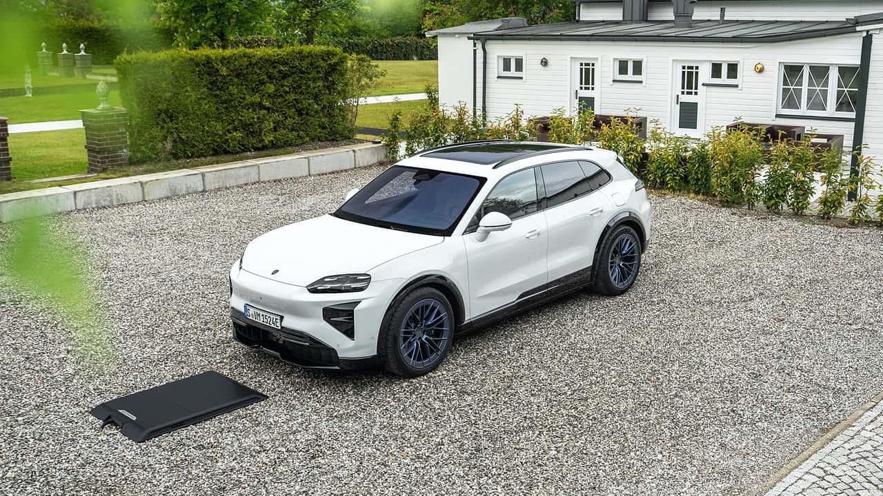 Porsche Cayenne Electric 2027