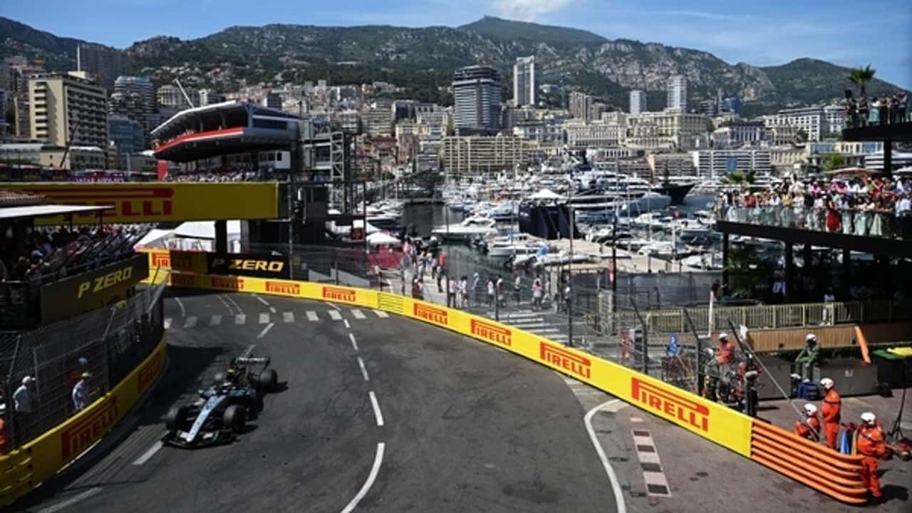 F1: Antonelli vence GP de Mônaco marcado por punições, batidas e bandeira vermelha na reta final; Bortoleto é 11º