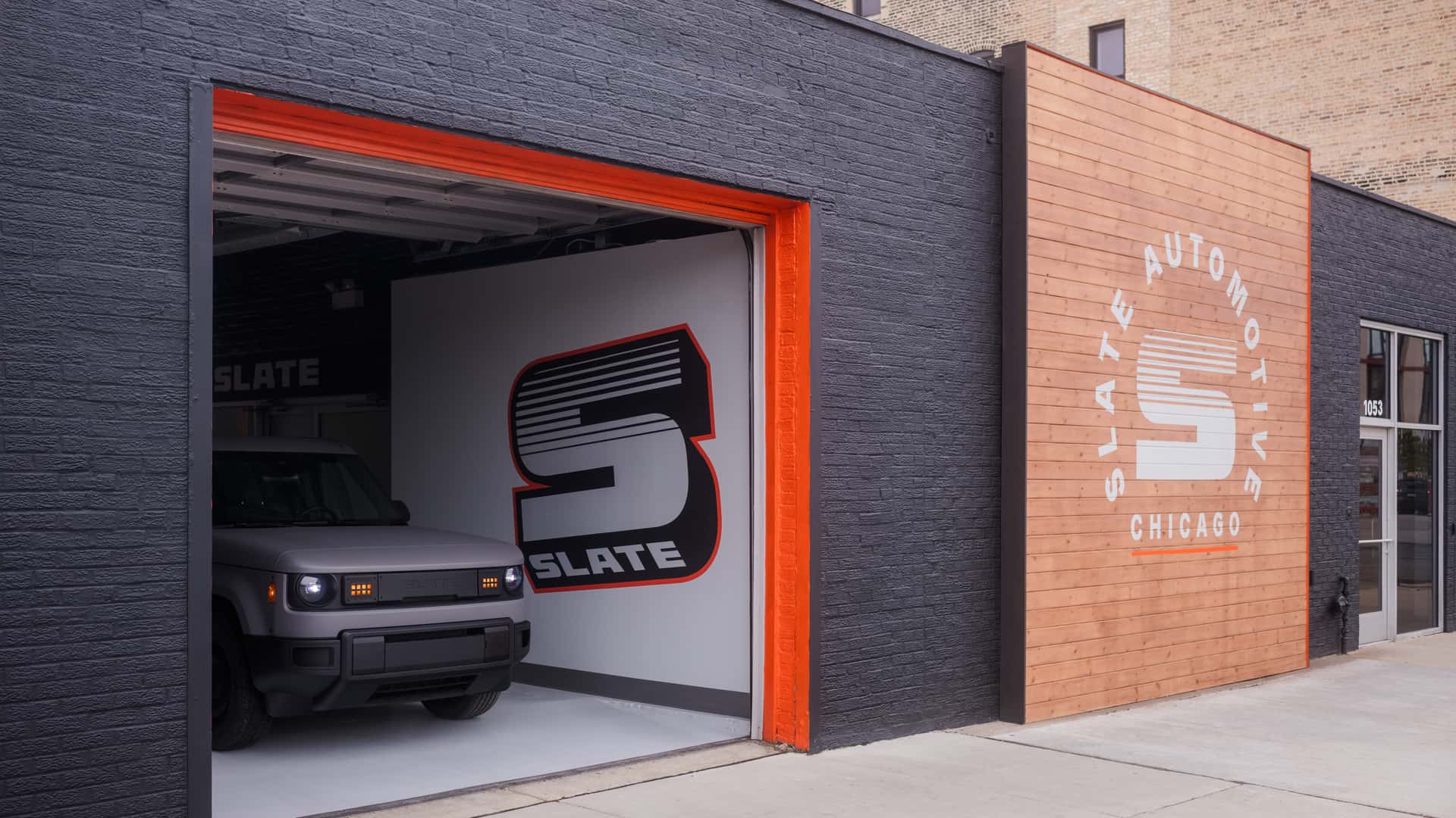 Slate Abre su Primer Showroom en Chicago para Probar su Camioneta Eléctrica de $24,950