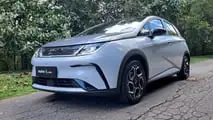 BYD Dolphin Plus (BR) - InsideEVs