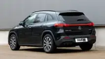 Der Mercedes-Benz EQA mit H&R-Sportfedern